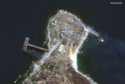 Russia abandons Black Sea outpost of Snake Island in victory for Ukraine