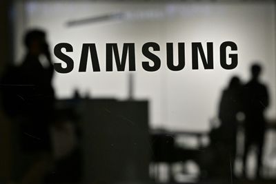 Samsung begins production of advanced 3nm chips