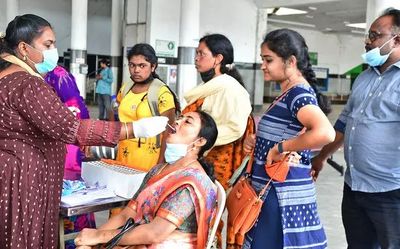 India sees over 18,000 new COVID-19 cases; active caseload rises above one lakh