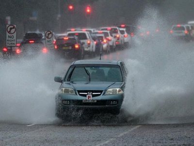 'Soggy start' to school holidays for NSW