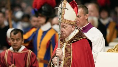 Pope Francis urges faithful to end ideological divide over old Latin Mass