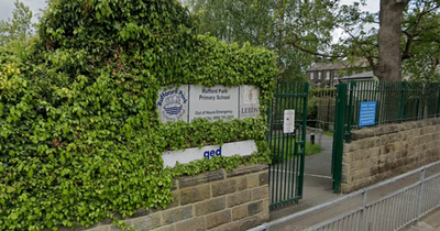 Man follows Leeds primary school children then lurks outside school before disappearing down ginnel