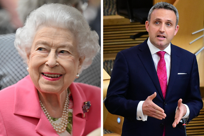 Call for answers over Queen's political lobbying in Scotland