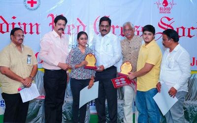 Andhra Pradesh: Students build app to enable quick access to blood donors