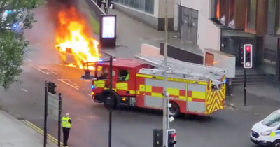 Glasgow crash heroes pull men from car seconds before it bursts into flames