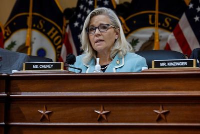 Liz Cheney denounces Trump as ‘domestic threat’ trying to ‘unravel’ US rule of law