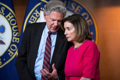 Pallone presses White House to reinstate crude oil export ban - Roll Call