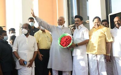 Governors functioning as agents of ruling party at Centre: Yashwant Sinha
