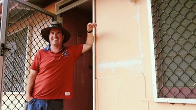 Flipping a Charters Towers house he bought for under $60k makes Nat a TikTok star