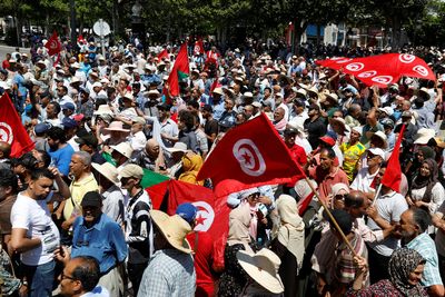Proposed Tunisian constitution gives president far more power