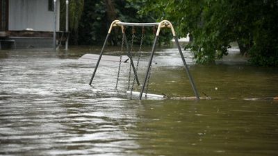 BOM forecasts heavy rain for parts of NSW, SES urges residents to prepare