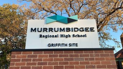 Murrumbidgee Regional High report finds low staff wellbeing after merger