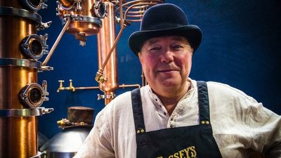 Australian whiskies Starward, Sullivan's Cove win prestigious world awards