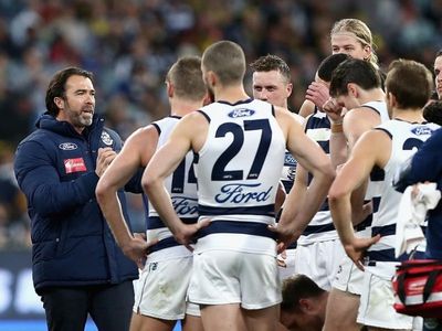 Sick Scott expected to coach against North