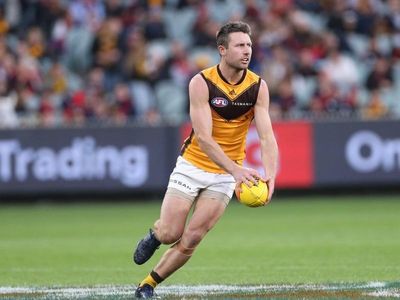 Hawks drop key veteran Shiels again