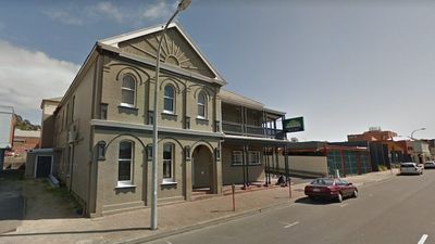 Insurance price hikes stop the music at one of the only nightclubs in Tasmania's north-west