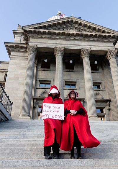 Post-Roe, states struggle with conflicting abortion bans