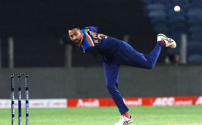 Warwickshire sign Krunal Pandya for Royal London Cup One Day campaign