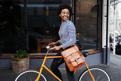 10 ways to shop sustainably