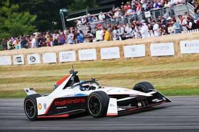 Gen3 Formula E car offers "good step up", mixed reviews on "rock" Hankook tyres