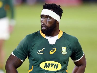 Siya Kolisi predicts physical clash with Wales side that ‘does not give an inch’