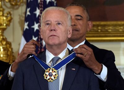Biden to award Medal of Freedom to John McCain and Gabby Giffords