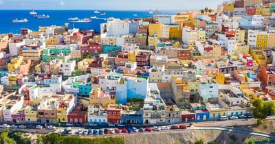 Spanish tourists issued with urgent warning as covid cases surge