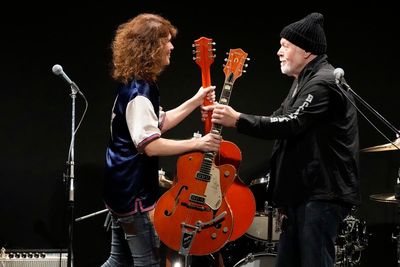 Rock star Randy Bachman reunited with beloved stolen guitar