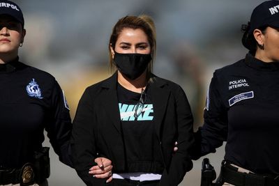 Colombia extradites accused drug cartel leader's sister to U.S
