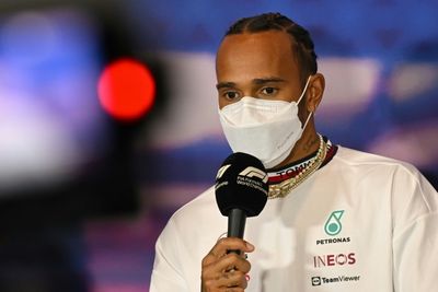 Hamilton thanks fans after testing week before Silverstone