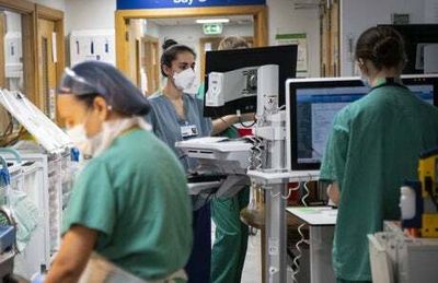 Enhanced sick pay for NHS staff with Covid to be scrapped as infections rise