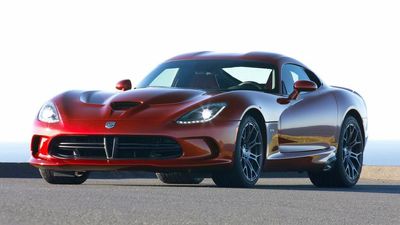 Zombie Car Alert: Dodge Sold A Viper And BMW Sold An i8 In Q2 2022