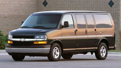 GMC Savana And Chevrolet Express Could Retire After 2025MY: Report