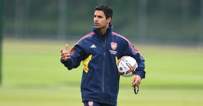 Mikel Arteta's Lisandro Martinez plan revealed amid Manchester United transfer battle