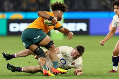 Battered Wallabies end England curse with thrilling 30-28 win