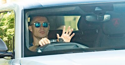 Cristiano Ronaldo tells Man Utd 'it's time for me to leave' in bombshell statement