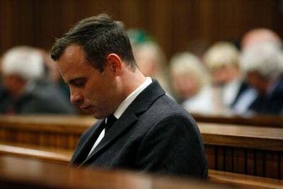 Oscar Pistorius meets with Reeva Steencamp’s father in bid for parole