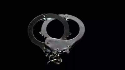 Delhi: Man held for duping 200 in loan scam in Kirari