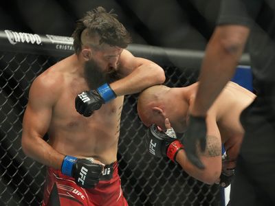 UFC 276 results: Bryan Barberena out-brawls Robbie Lawler for TKO win