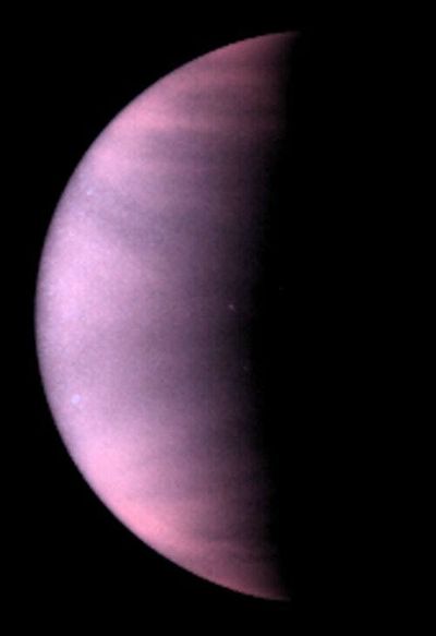 Space dust from Venus could inspire a solution to clean Earth’s air