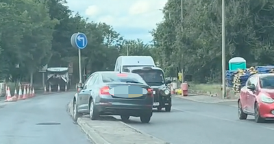 Hair-raising Edinburgh clip shows driver swerve after heading towards oncoming traffic