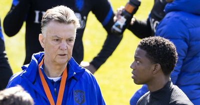 Tyrell Malacia ignores Louis van Gaal's "not so wise" advice with Man Utd transfer risk