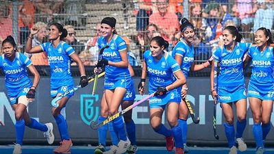 Women's Hockey World Cup: Fighting India hold England to 1-1 draw