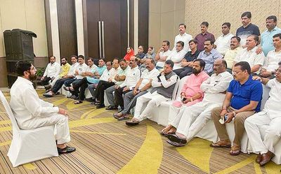 Why is defection a non-issue for voters?