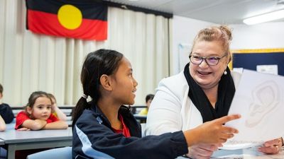 Indigenous languages being taught to 10,000 West Australian school kids