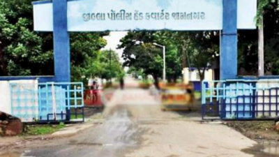 Gujarat: 13-year-old boy steals liquor for pocket money