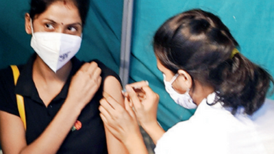 Gujarat Covid vaccination: 21% drop in booster doses in a week
