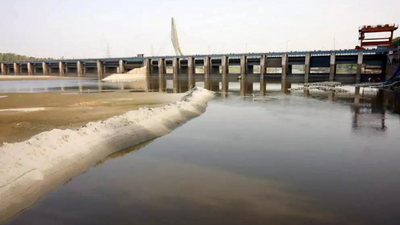 Himachal Pradesh tourists asked to stay off rivers