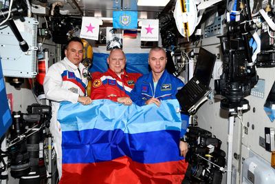 Russian cosmonauts celebrate capture of Ukraine's Luhansk region in space