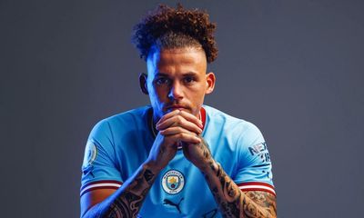 Phillips seals Manchester City move as Leeds take Adams to replace him